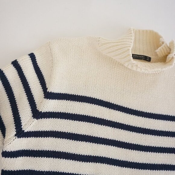 Zora Vichy Collection Cream w Navy Stripe Knit Ribbed Mockneck Sweater S - Picture 9 of 11